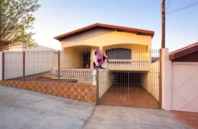 Casa à venda em loteamento parque itacolomy, mogi guaçu – 3 dorms (1 suíte), 3 vagas