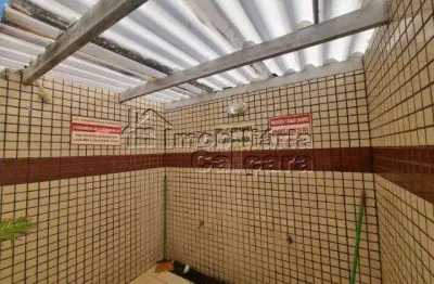 Apartamento para venda em praia grande, caiçara, 1 dormitório, 1 banheiro, 1 vaga