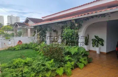 Casa no flórida isolada, com 03 dormitórios e com edícula!!!