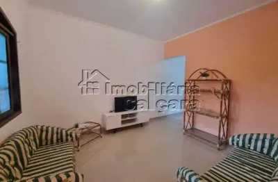 Sua casa dos sonhos em praia grande: conforto e praticidade
