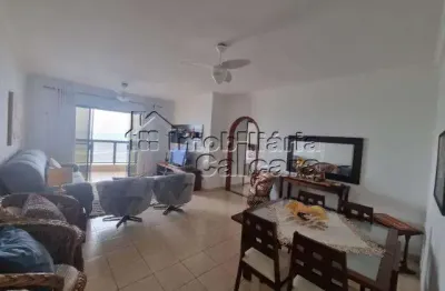 Apartamento com 02 dormitórios, frente mar no caiçara!!!