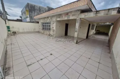 Casa com 3 quartos à venda na Vila Caiçara, Praia Grande 