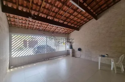 Casa com 2 quartos à venda na Vila Caiçara, Praia Grande 
