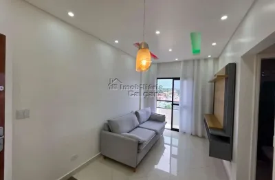 Apartamento com 01 dormitório no centro do caiçara, á 400 metros da praia!!!