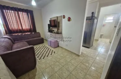 Apartamento com 01 dormitório, no caiçara á 200 metros da praia!!!