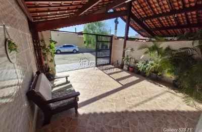 Casa com 02 dormitórios, no jardim real á 300 metros da praia!!