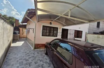 Casa com 01 dormitório, á 300 metros da praia, excelente oportunidade!