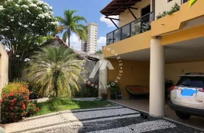 Casa com 5 quartos à venda na Travessa Três de Maio, 10, São Brás, Belém