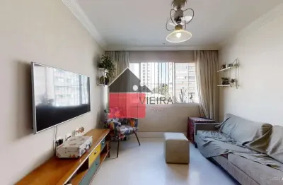 Apartamento amplo  muito bem distribuído  sala de estar e sala de jantar sala com janelões e muita