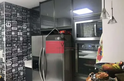 Apartamento com 3 dormitórios  muito bem distribuídos 2 vagas  prédio relativamentre novo andar int
