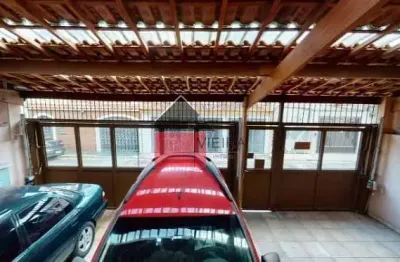 Ótima casa térrea a venda, 3 dorms., 3 vagas, com 144 m²  de área construída - Cambuci, São Paulo,