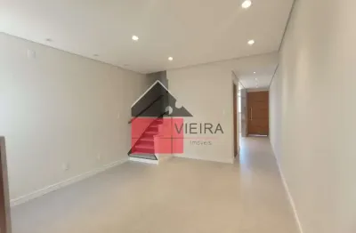 Sobrado reformado pronto para morar, 3 suite,despensa,quintal,proximo do parque da aclimação, padar