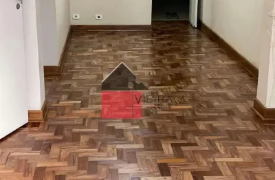 Apartamento à venda Vila Mariana, 2 dormitorios, sala, cozinha, dependencia de serviço, uma vaga de