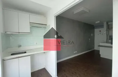 Kitnet / Stúdio à venda na Rua Clímaco Barbosa, Cambuci, São Paulo