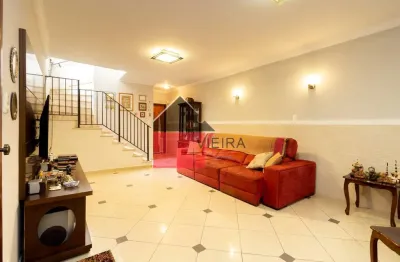 Sobrado à venda, Seu Novo Lar em 2 Andares - Casa Espaçosa e Reformada! Vila Nova Caledônia, São Pa