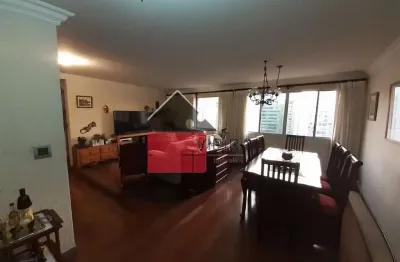 Apartamento à venda, Próximo ao Shopping Pátio Paulista, metrô Vergueiro. Fácil acesso à avenida Pa