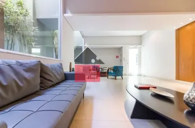 Apartamento de frente ao clube Pinheiros, perto do clube Hebraica e do shopping Iguatemi, à venda,