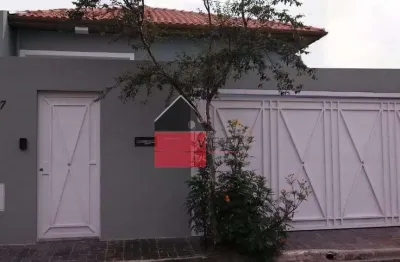 Casa com 4 quartos para alugar na Rua Jati, Planalto Paulista, São Paulo