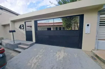 Casa de condomínio térrea condomínio haydea iii, 03 suítes, mobiliada, ao lado so shopping amazonas