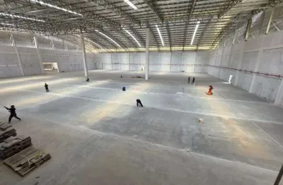 Galpão industrial, com 5.930m², em flores, galpão novo, próximo ao aeroporto, principal via de mana