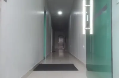 Sala comercial com 30m², aleixo, com banheiro, arcondocionado,