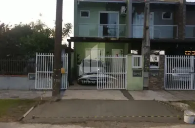 Geminado com suíte a venda no bairro espinheiros !!