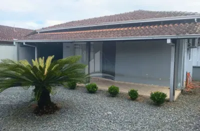 Casa com 3 quartos à venda na Rua Miosotes, Fátima, Joinville