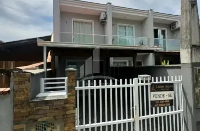 Casa com 2 quartos à venda na Rua Santa Luzia, 320, Aventureiro, Joinville