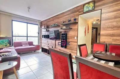 Apartamento com 2 dormitórios sendo 1 suite no embaré. vaga demarcada, salao festas amplo, churrasqueira, e salao de jogos. andar alto com vista livre