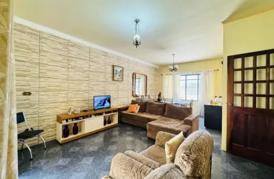 Casa com 3 quartos à venda na Rua Aurora Germano de Lemos, Vila Guarani, Jundiaí