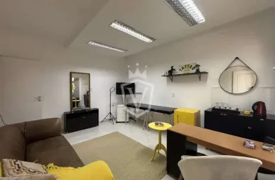 Casa comercial à venda na Rua Bom Jesus de Pirapora, Vila Vianelo, Jundiaí