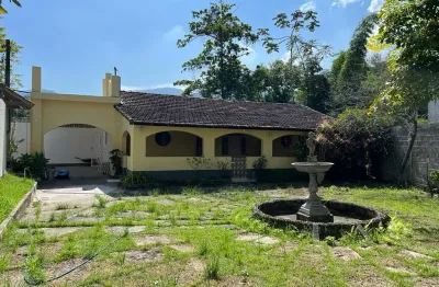 Vargem grande casa linear em condomínio 2 quartos 1 suíte  com terreno amplo