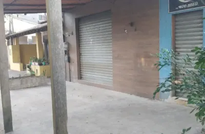 Ponto comercial rua movimentada próximo a escola e vários condomínios.