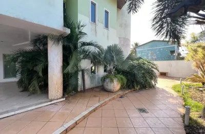 Vargem grande mansão 5 suítes terreno 720 m² área construída 550m²
