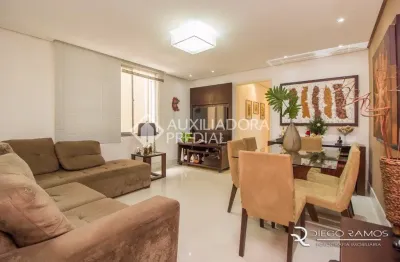 Apartamento com 3 quartos à venda na Rua Perpétua Teles, 18, Petrópolis, Porto Alegre