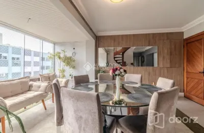 Auxiliadora predial apresentamos esta excelente cobertura localizada no bairro jardim botânico