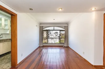 Apartamento com suíte, vista e jardim preservado – localização privilegiada no bairro mont’serrat, porto alegre