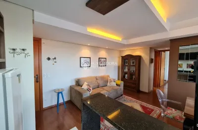 Apartamento com 2 quartos, uma vaga, bairro azenha em porto alegre.