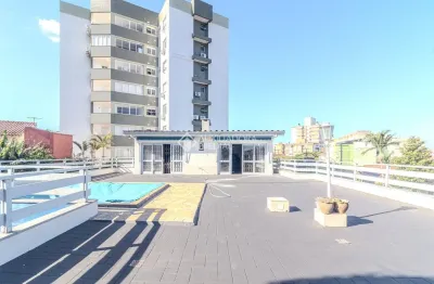 Casa de esquina , residencial ou comercial,com 4 quartos, piscina , garagem, vista, terraço, churrasqueira