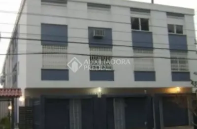 Apartamento com 1 quartos, sala de estar aconchegante com lareira que garante aquecimento e bem-esta