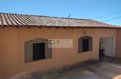 Casa com 4 quartos à venda na Rua Sebastião Honorato Nascimento, 122, Conjunto Professora Hilda Mandarino, Londrina