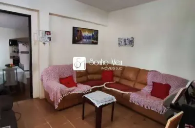Venda de Casa Residencial com Ponto Comercial 250m² - Jd Augusta - SJC