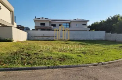 Excelente terreno plano com 730m2 em condominio na urbanova,