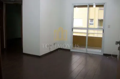 Apartamento 2 dorm suite repleto de armarios oportunidade