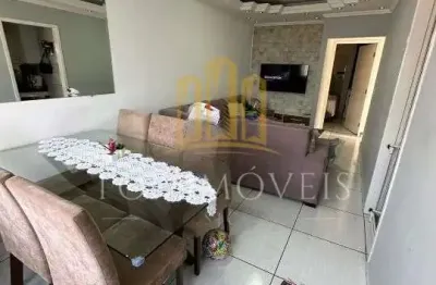 Linda casa localizada em condominio fechado em jacarei com planejados