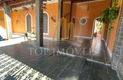 Linda casa localizada no jardim portugal com planejados