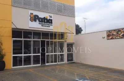 Predio comercial em pleno funcionamento em frente hospital da vila