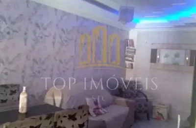 Linda casa em condominio fechado localizada no campos sao jose