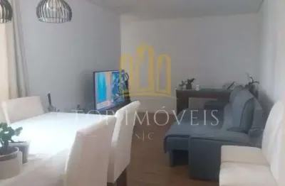 Lindo apartamento localizado no colinas com 2 quartos sendo 1 suite