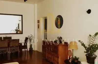 Lindo apartamento localizado no centro com planejados 102 m2